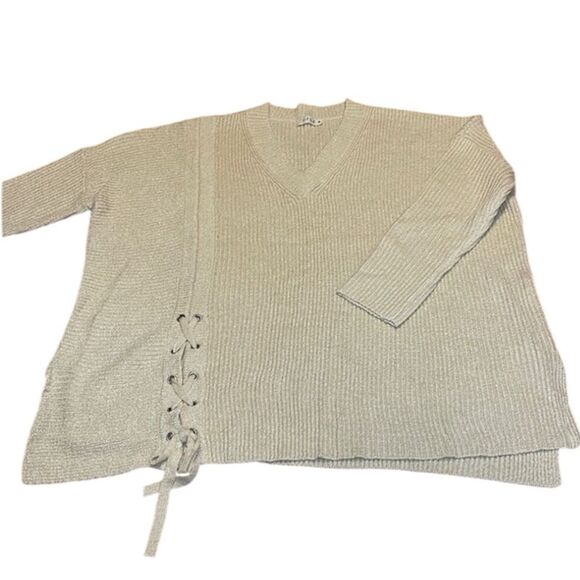 ILLA ILLA Oversized  Cream Sweater, aesthetic natural color, beige, neutral, S - Picture 1 of 7
